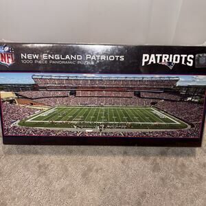 Masterpieces NFL New England Patriots Stadium Panoramic 1000 Puzzle NEW